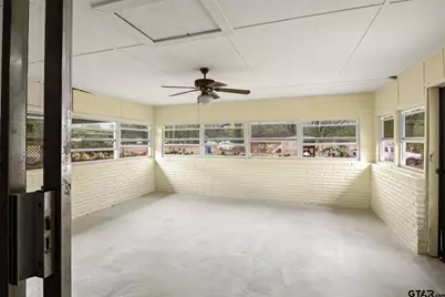 401 Hickory, Mt Pleasant, TX 75455 - Photo 11