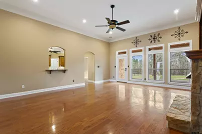 16551 Fox Run Ln, Lindale, TX 75771 - Photo 5