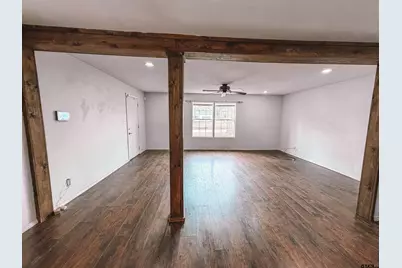 416 Lafayette, Pittsburg, TX 75686 - Photo 3