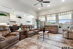 7289 Rolling Acres Place, Tyler, TX 75707 - Photo 5