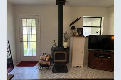 608 Pine Street, Henderson, TX 75654 - Photo 17