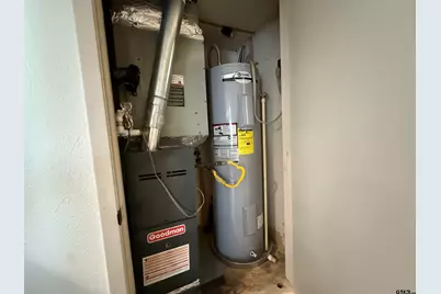 608 Pine Street, Henderson, TX 75654 - Photo 23