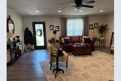 608 Pine Street, Henderson, TX 75654 - Photo 5