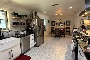 608 Pine St, Henderson, TX 75654 - Photo 13