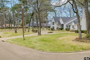 10 Elmwood St, Longview, TX 75604 - Photo 41