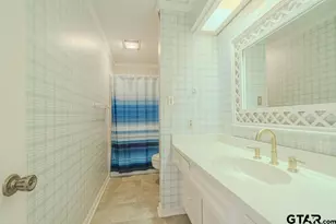 10 Elmwood St, Longview, TX 75604 - Photo 19