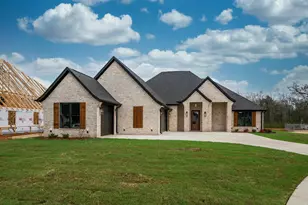 344 Heritage Wy, Bullard, TX 75757 - Photo 1