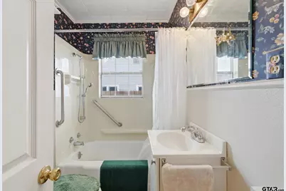 308 S Mill St, Winnsboro, TX 75494 - Photo 15