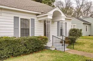 308 S Mill St, Winnsboro, TX 75494 - Photo 3