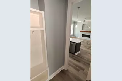 913 Alex Dr, Whitehouse, TX 75791 - Photo 11