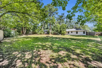 650 Glazner St, Hawkins, TX 75765 - Photo 23