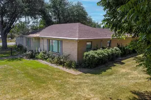 502 W Hubbard St, Lindale, TX 75771 - Photo 33