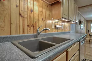 667 Allen Rd, Longview, TX 75605 - Photo 17