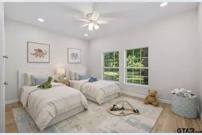 607 E Duval, Troup, TX 75789 - Photo 21