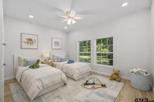 607 E Duval, Troup, TX 75789 - Photo 21