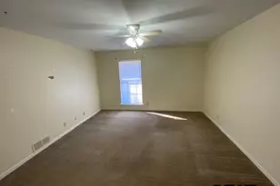 5700 Foxcroft, Tyler, TX 75703 - Photo 7