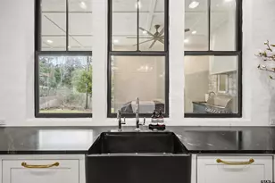 1555 Chaparrel Run, Tyler, TX 75703 - Photo 9