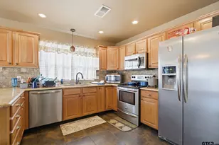 2301 McDonald Rd, Tyler, TX 75701 - Photo 15