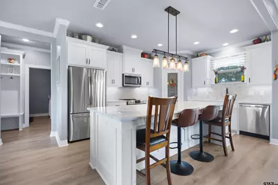 18341 Timber Oaks Drive, Lindale, TX 75771 - Photo 11