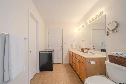 221 Butternut Glen, Holly Lake Ranch, TX 75765 - Photo 23