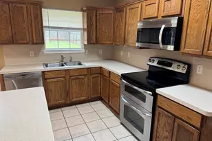 407 Sanders, Bullard, TX 75757 - Photo 3