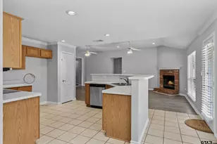 222 Amanda Ct, Whitehouse, TX 75791 - Photo 7