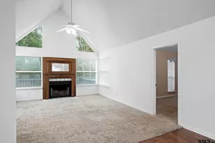 140 Woodfern Glen, Holly Lake Ranch, TX 75765 - Photo 3