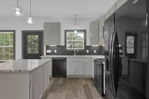 220 Sherman St, Rusk, TX 75785 - Photo 15