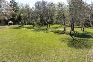 312 Southhill Rd, Palestine, TX 75801 - Photo 31