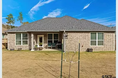 170 Highland Forest Dr, Gilmer, TX 75644 - Photo 3