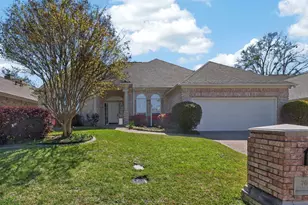 704 Paloma St, Tyler, TX 75703 - Photo 1