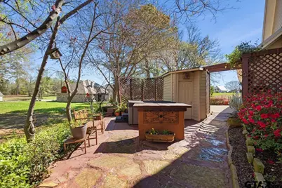 24050 Red Azalea, Lindale, TX 75771 - Photo 35