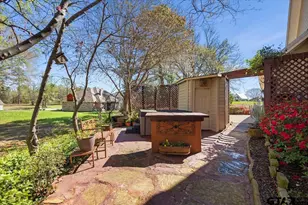 24050 Red Azalea, Lindale, TX 75771 - Photo 35