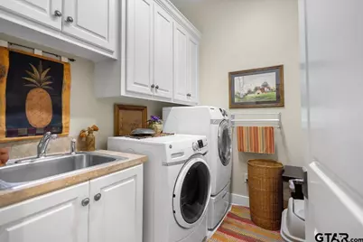 24050 Red Azalea, Lindale, TX 75771 - Photo 15