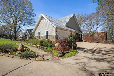 24050 Red Azalea, Lindale, TX 75771 - Photo 31