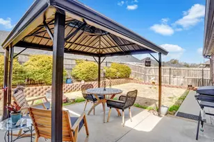 336 Kingdom Blvd, Lindale, TX 75771 - Photo 31