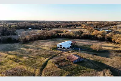 131 Vz Cr 1121, Grand Saline, TX 75140 - Photo 3