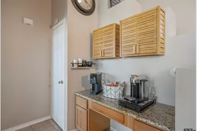 319 Rosebrook Circle, Whitehouse, TX 75791 - Photo 5