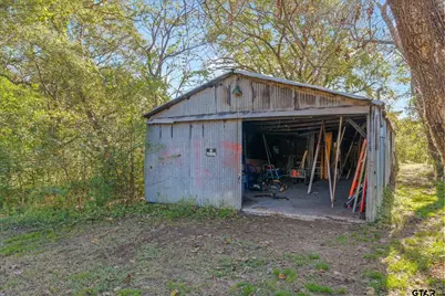 726 Lennon Drive W, Emory, TX 75440 - Photo 19