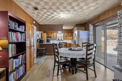 726 Lennon Drive W, Emory, TX 75440 - Photo 13