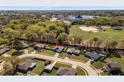 307 Mission Crest Circle, Lindale, TX 75771 - Photo 31