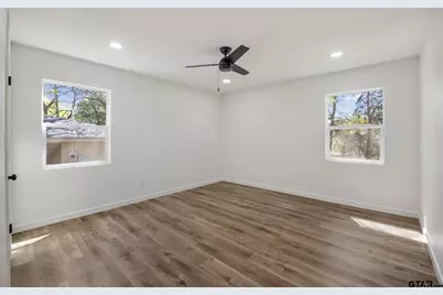 2000 W Oakwood St, Tyler, TX 75702 - Photo 15