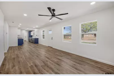 2000 W Oakwood St, Tyler, TX 75702 - Photo 7