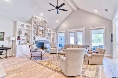 1882 Stonehaven Ct, Tyler, TX 75701 - Photo 5