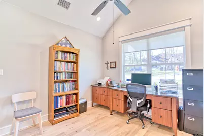 1882 Stonehaven Ct, Tyler, TX 75701 - Photo 31