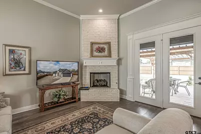 11858 Gillian Ct, Tyler, TX 75703 - Photo 9