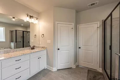 11858 Gillian Ct, Tyler, TX 75703 - Photo 13