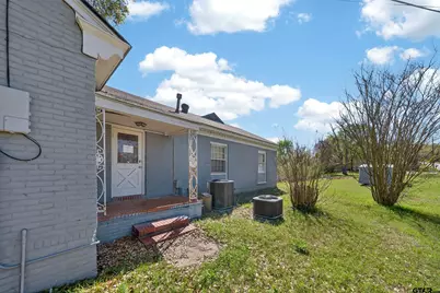 302 E South, Overton, TX 75684 - Photo 5