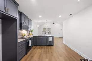 405 S Short St, Troup, TX 75789 - Photo 13