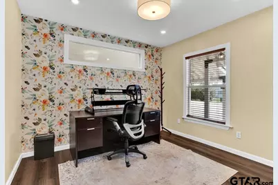 313 E Charnwood, Tyler, TX 75701 - Photo 29